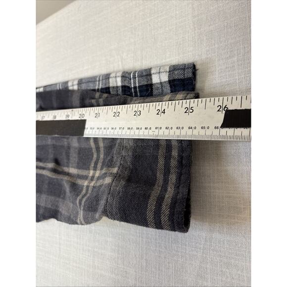 Field & Stream Plaid Men's XL Flannel Shirt Lot 2 Button Front Outdoors - Picture 9 of 13